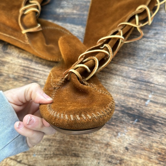 Minnetonka brown suede front leather lace up moccasin flat boots size 8 - Picture 5 of 16